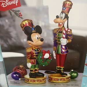 Disney mickey goofy nutcrackers